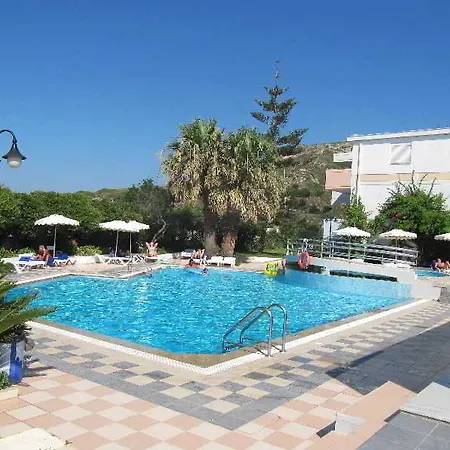 Irinna 3* פליראקי