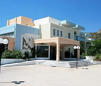 מלון דירות Irinna