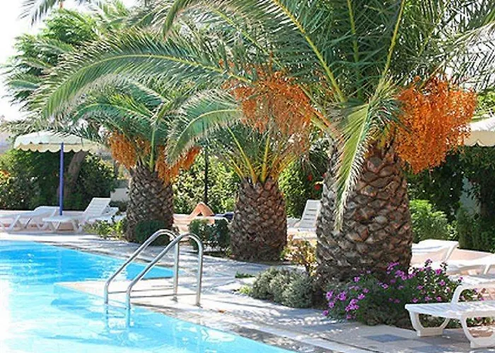 Irinna شقة فندقية 3*