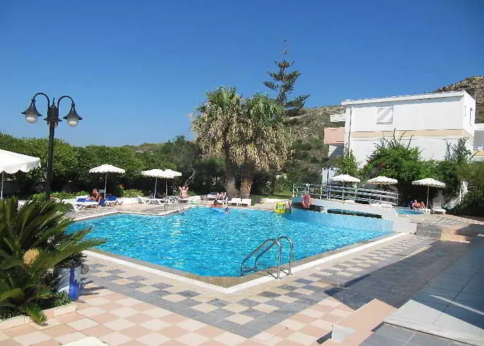 Irinna 3* فاليراكي