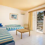 شقة فندقية Irinna 3*