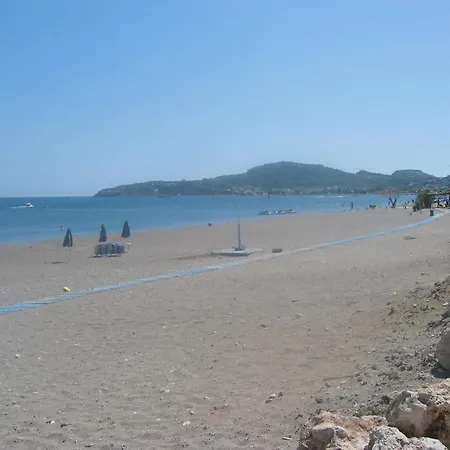 Apart Otel Irinna 3*