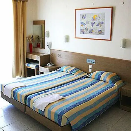 Aparthotel Irinna