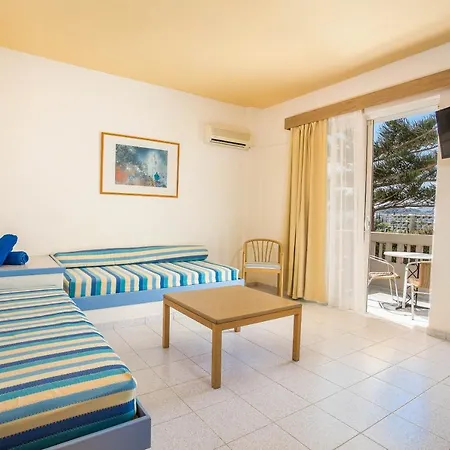 Apartmanhotel Irinna 3*