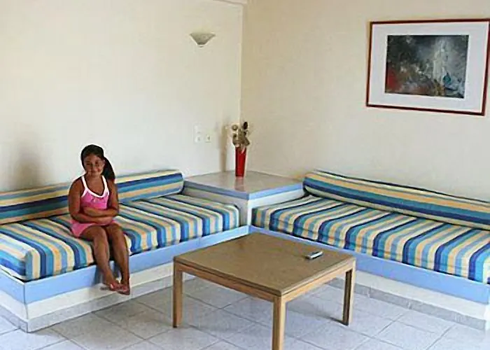 Apart Otel Irinna Faliraki