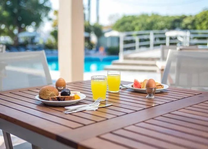 Irinna Apartmanhotel