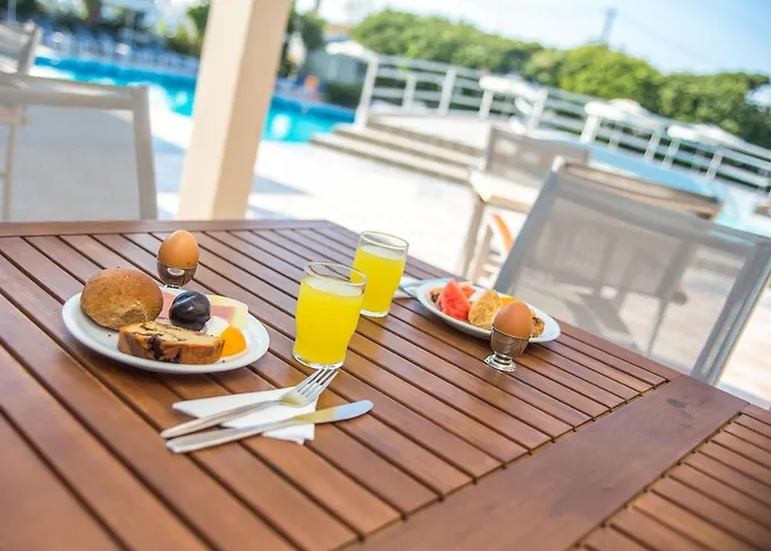 Apart Otel Irinna Faliraki