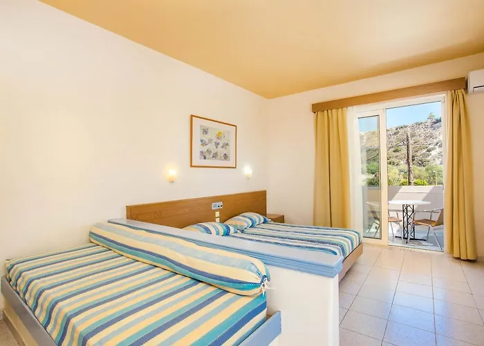 Apartmanhotel Irinna 3*