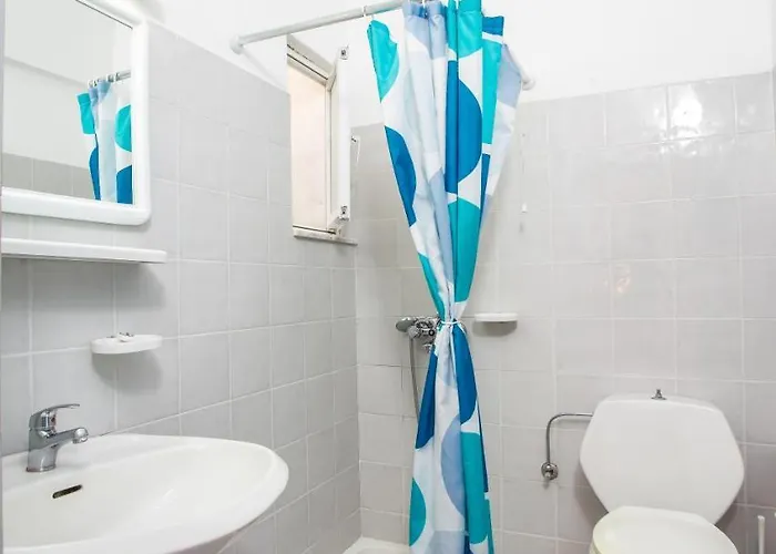 Apart Otel Irinna Faliraki